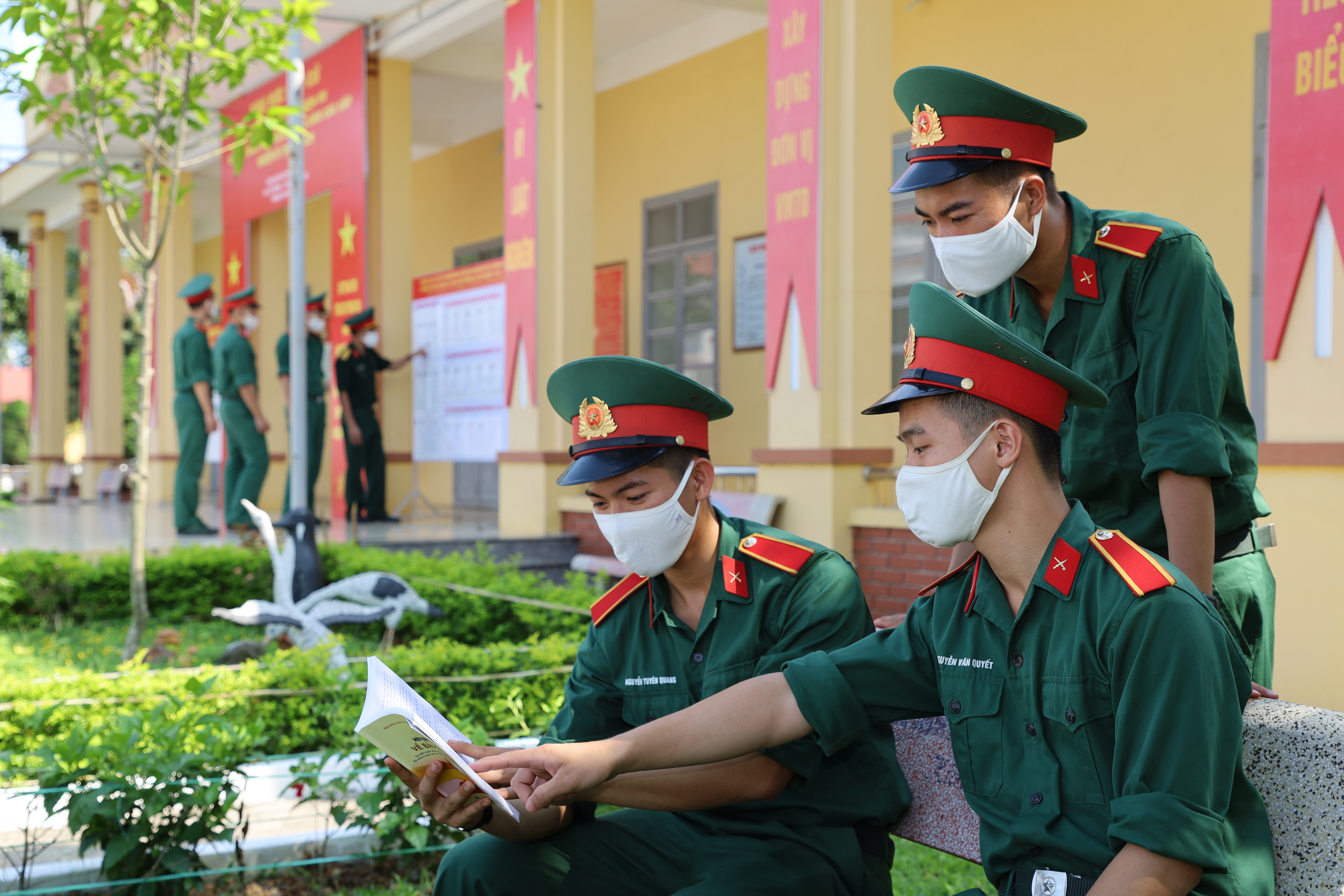 Trường Sĩ quan Lục quân 1: Tuyên truyền tốt về công tác bầu cử